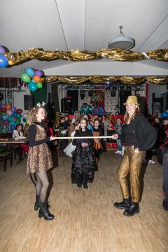 Bild 303 - Jugend Latuff